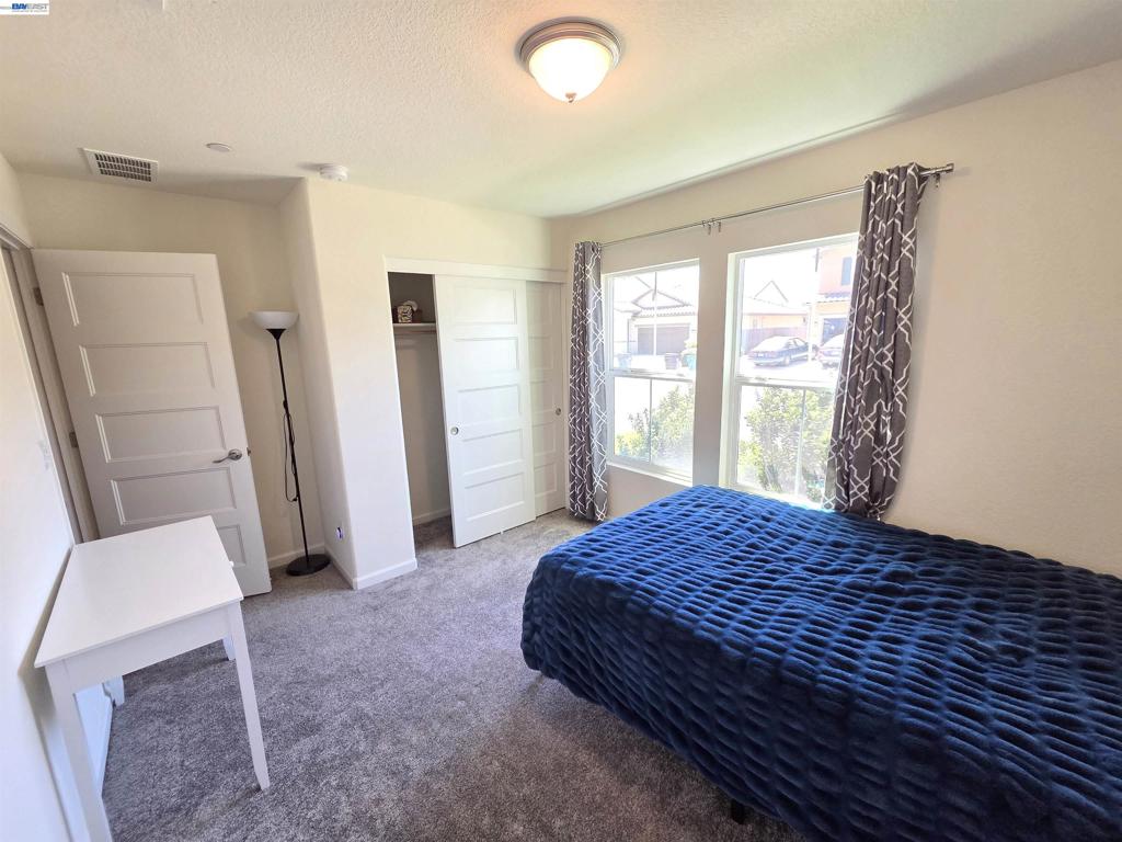 1721 Stephanie St, Manteca, CA 95337