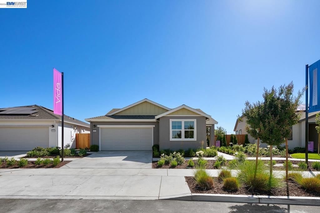 1049 Briar Court, Manteca, CA 95336