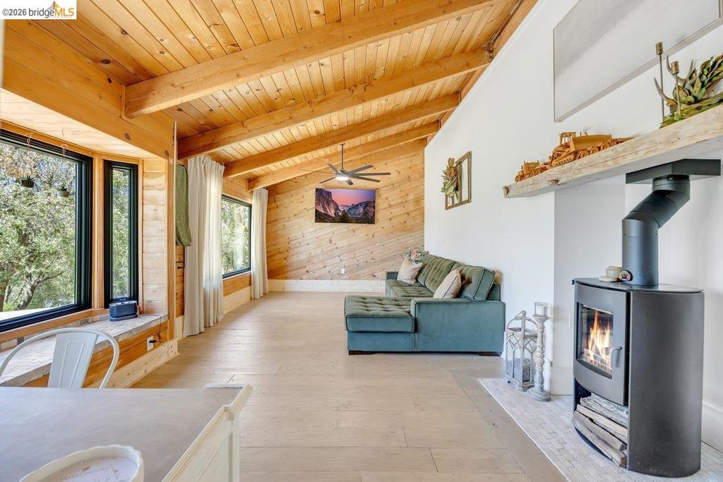 19813 Via Redonda Rd, Sonora, CA 95370-0000