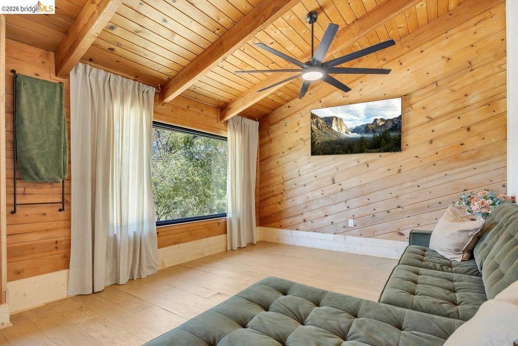 19813 Via Redonda Rd, Sonora, CA 95370-0000