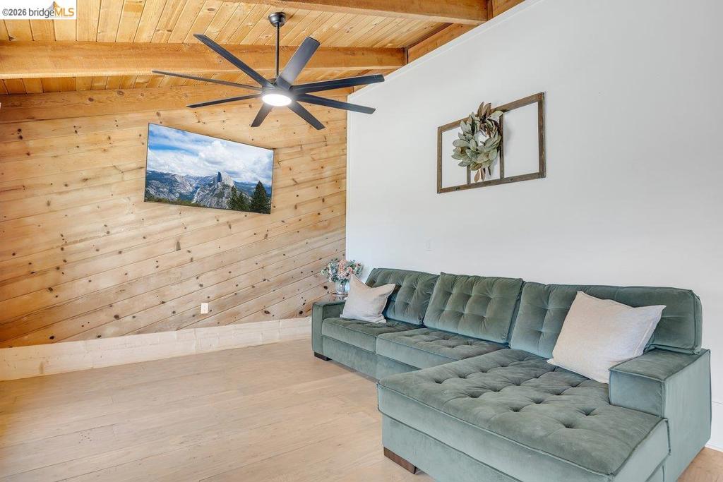19813 Via Redonda Rd, Sonora, CA 95370-0000