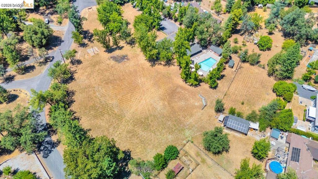 19813 Via Redonda Rd, Sonora, CA 95370-0000