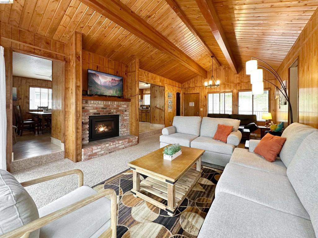 19749 Pine Mountain Dr., Groveland, CA 95321