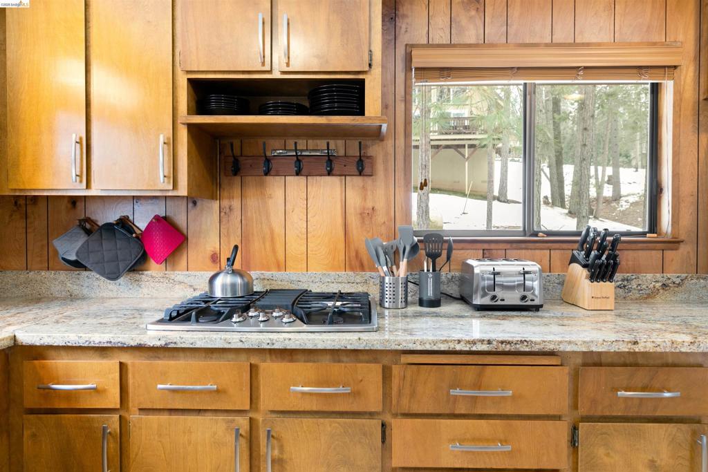 19749 Pine Mountain Dr., Groveland, CA 95321