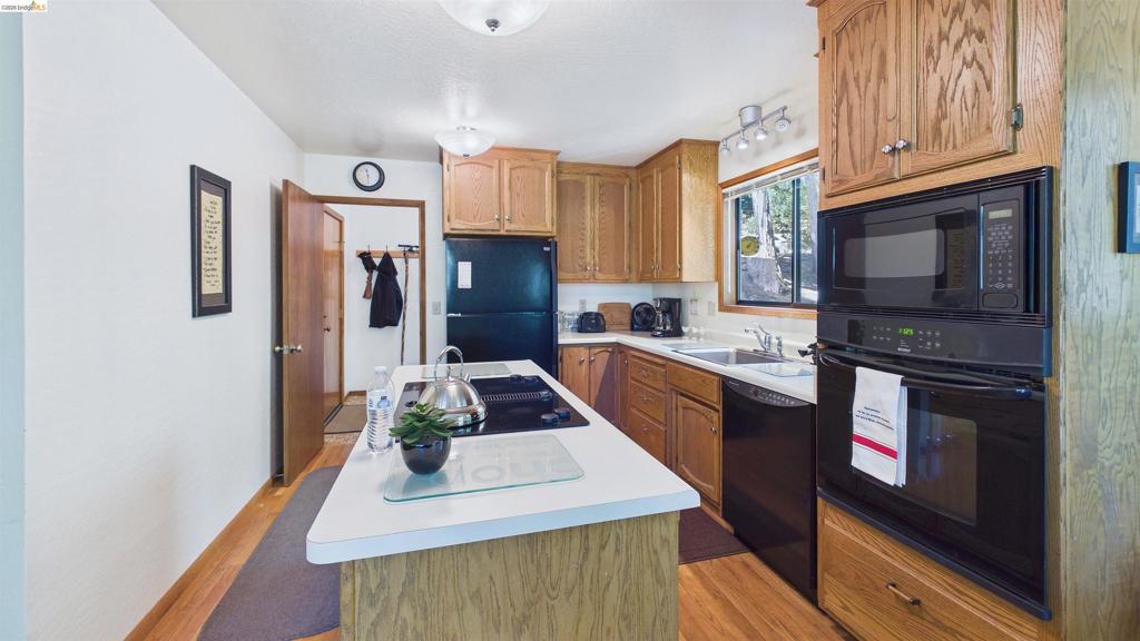 24226 N Oxbow, Sonora, CA 95370