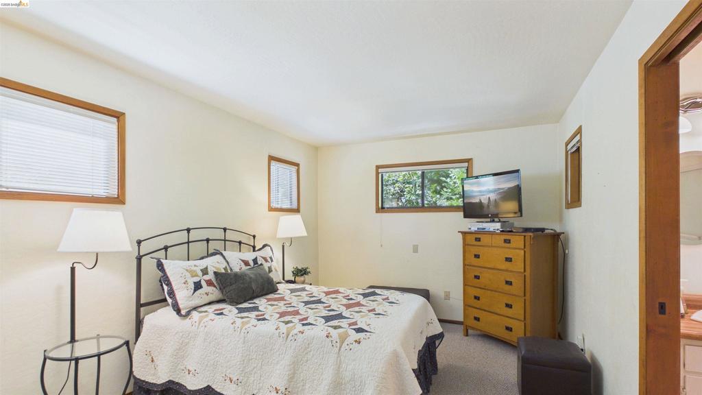 24226 N Oxbow, Sonora, CA 95370