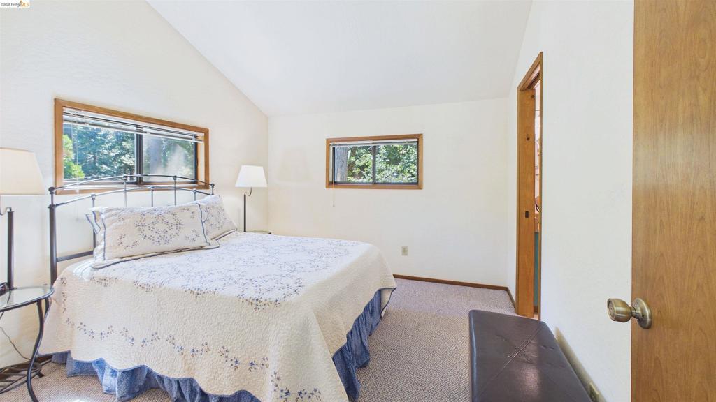 24226 N Oxbow, Sonora, CA 95370