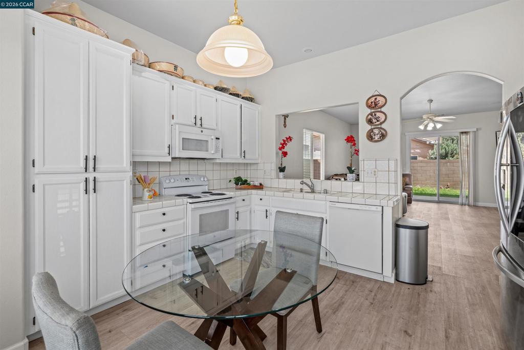 2408 Amber Elm, Modesto, CA 95355
