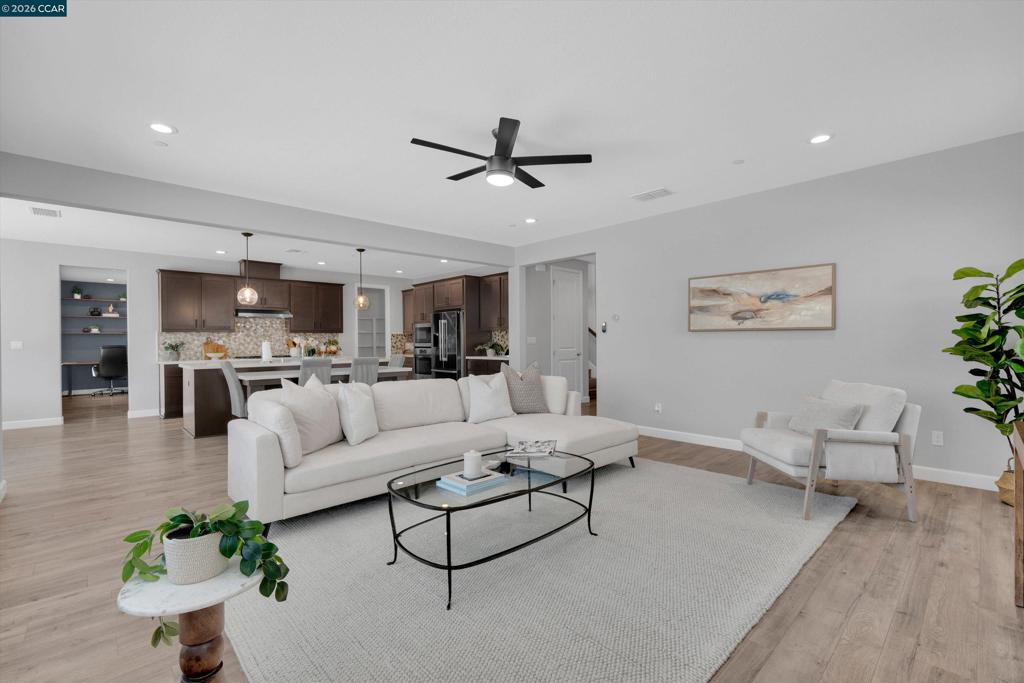 351 Bloomington Ln, Brentwood (CC), CA 94513