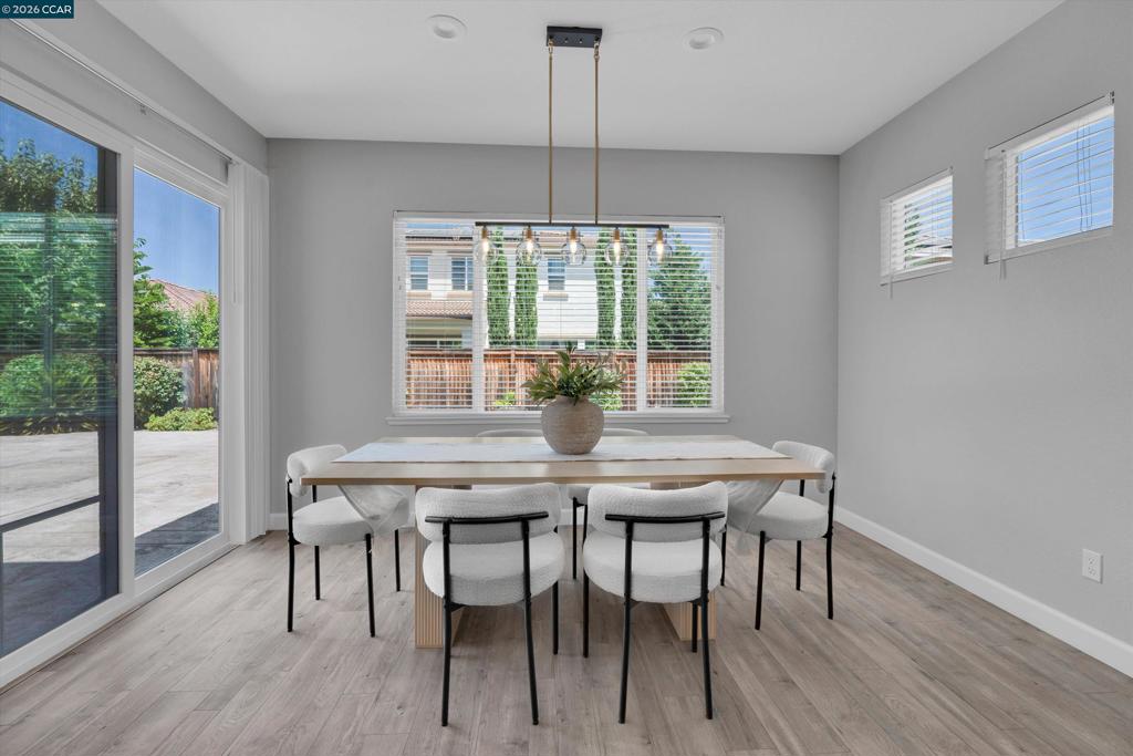 351 Bloomington Ln, Brentwood (CC), CA 94513