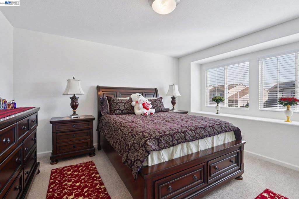 1449 Dorona Ln, Manteca, CA 95336