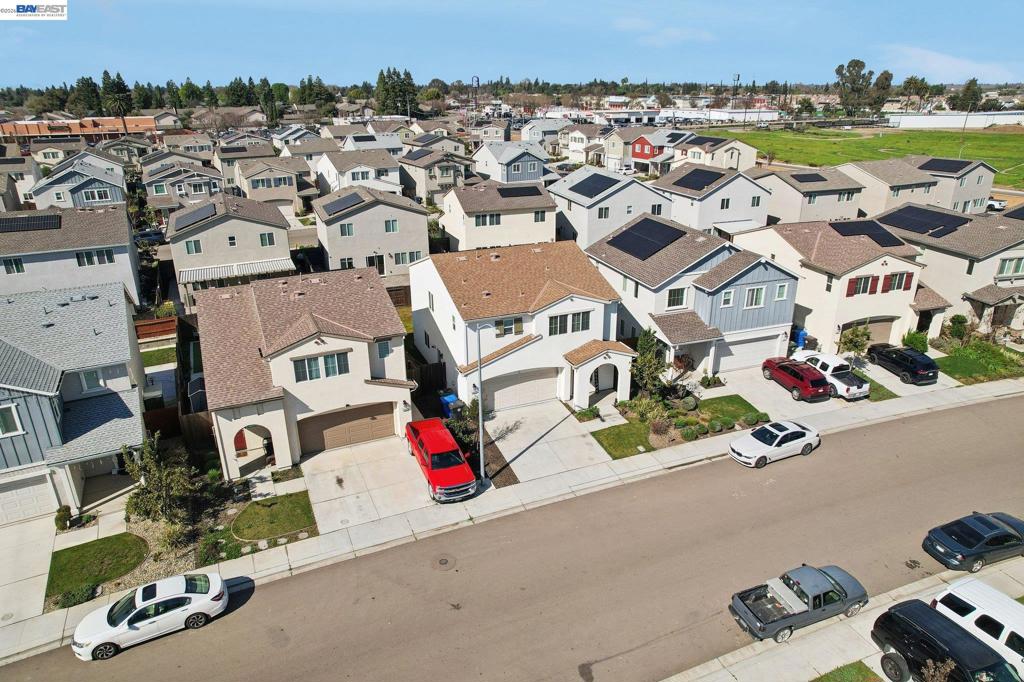 1449 Dorona Ln, Manteca, CA 95336