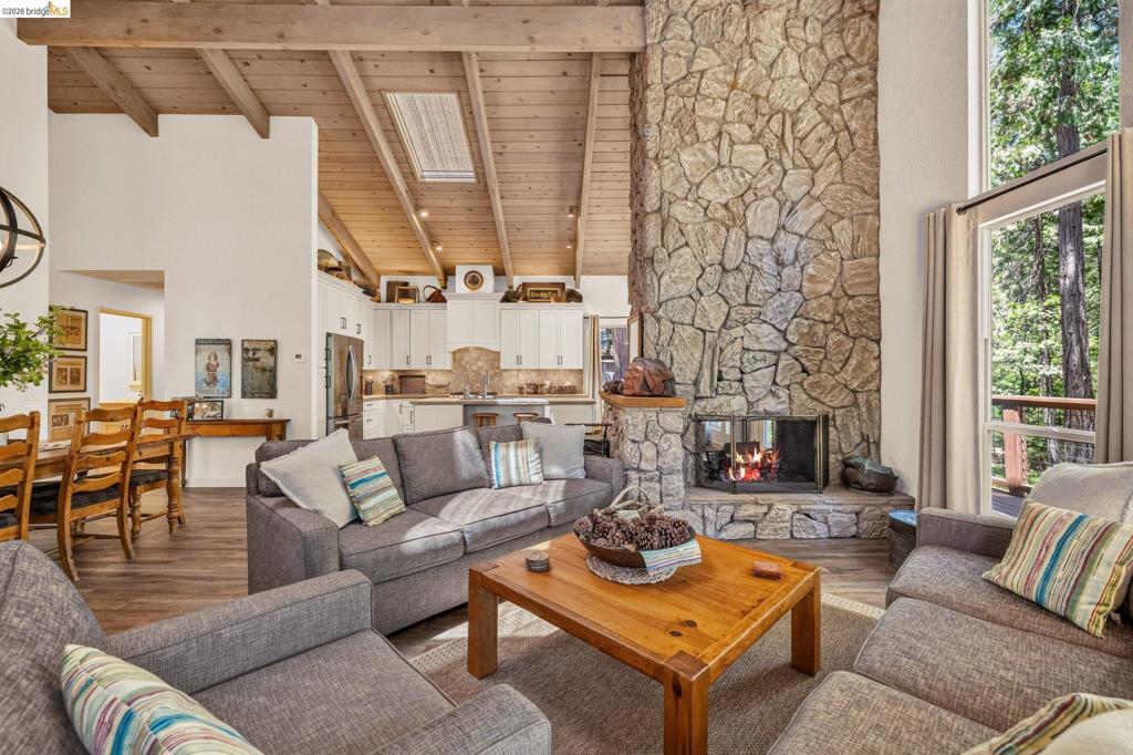 22790 Bret Harte Dr, Twain Harte, CA 95383