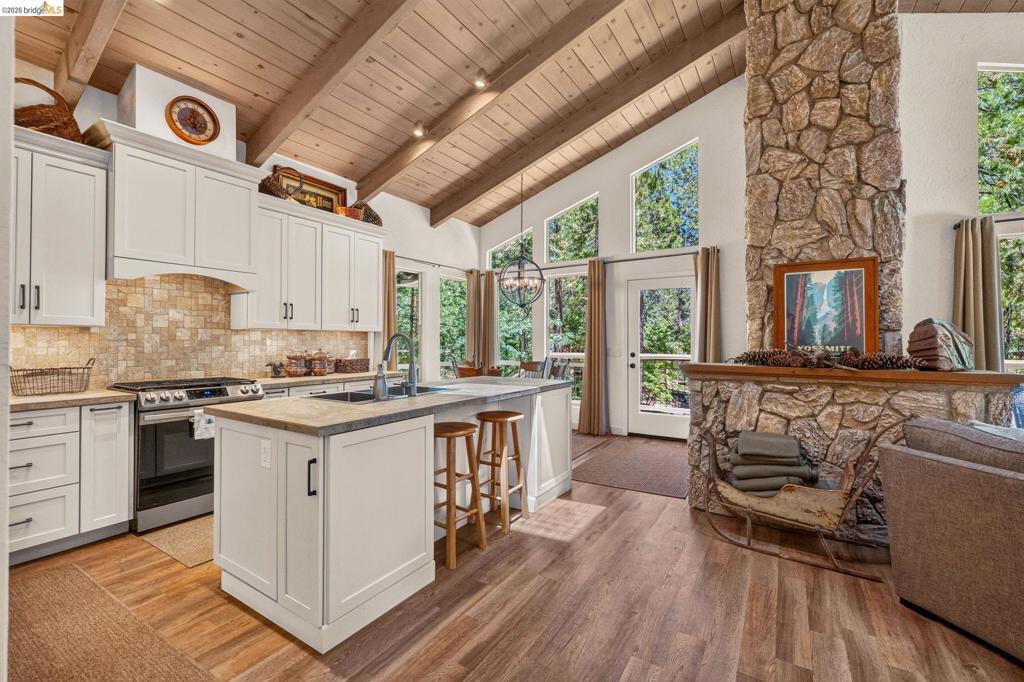 22790 Bret Harte Dr, Twain Harte, CA 95383