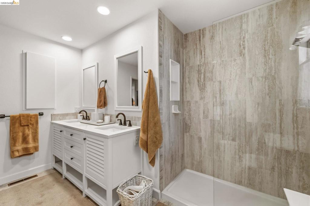22790 Bret Harte Dr, Twain Harte, CA 95383