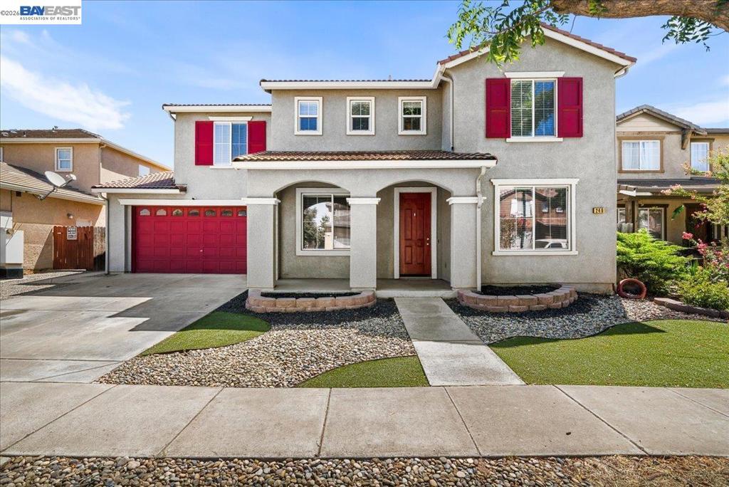 240 Angora St, Patterson, CA 95363