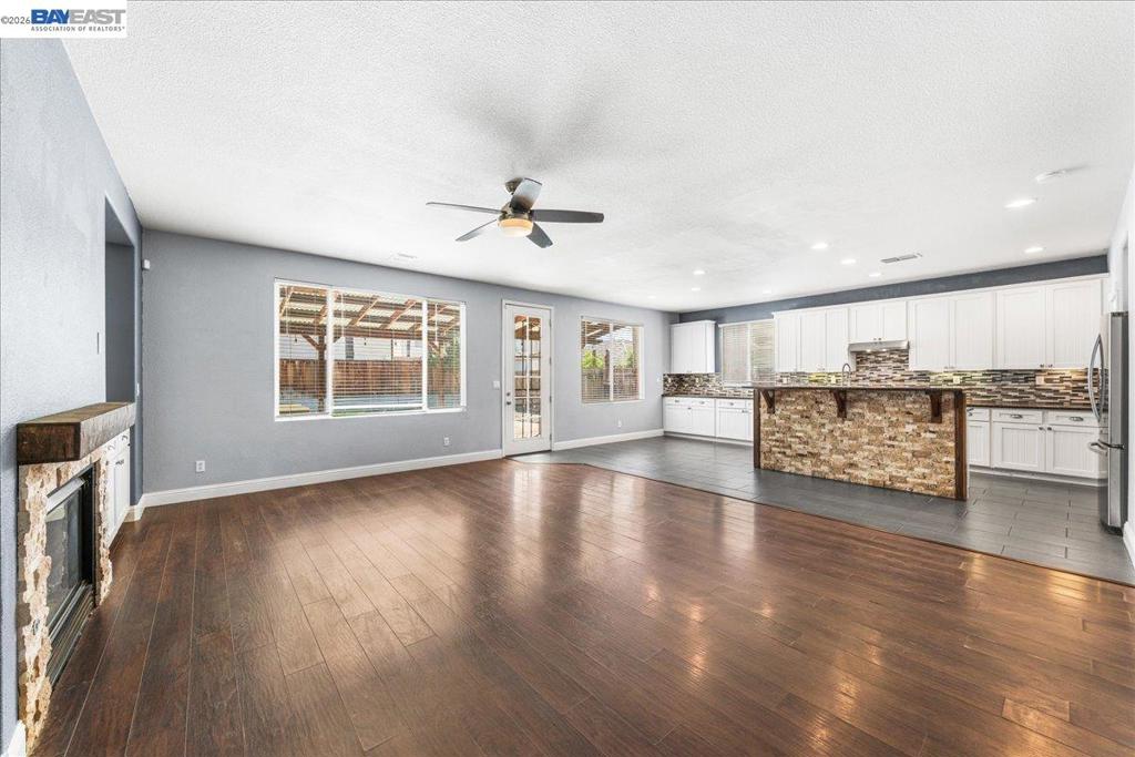 240 Angora St, Patterson, CA 95363