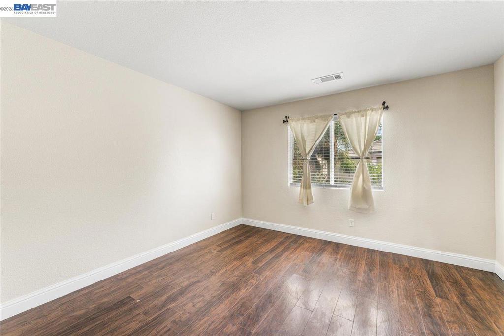 240 Angora St, Patterson, CA 95363