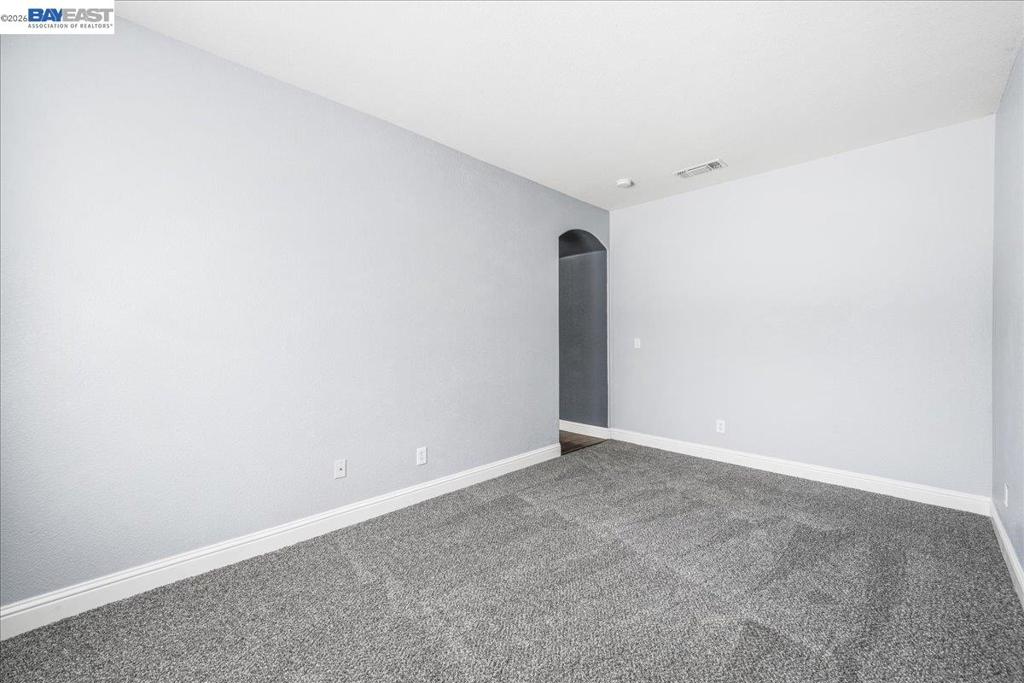 240 Angora St, Patterson, CA 95363