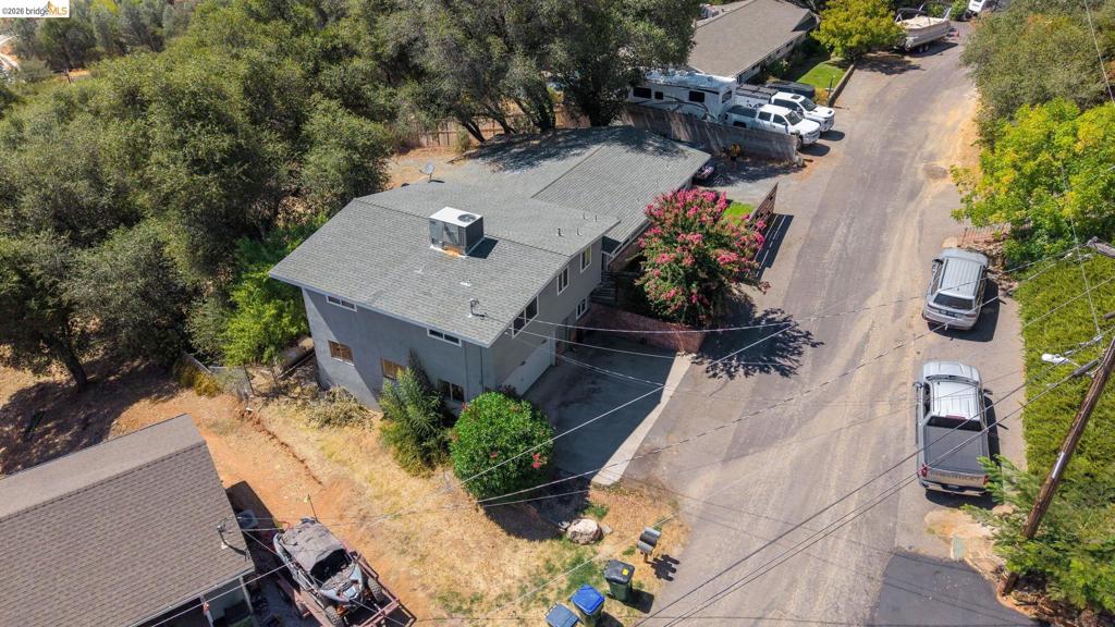 19085 North Dr, Jamestown, CA 95327