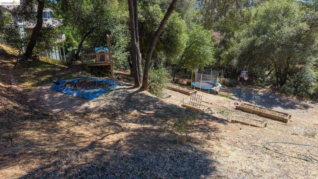 19085 North Dr, Jamestown, CA 95327