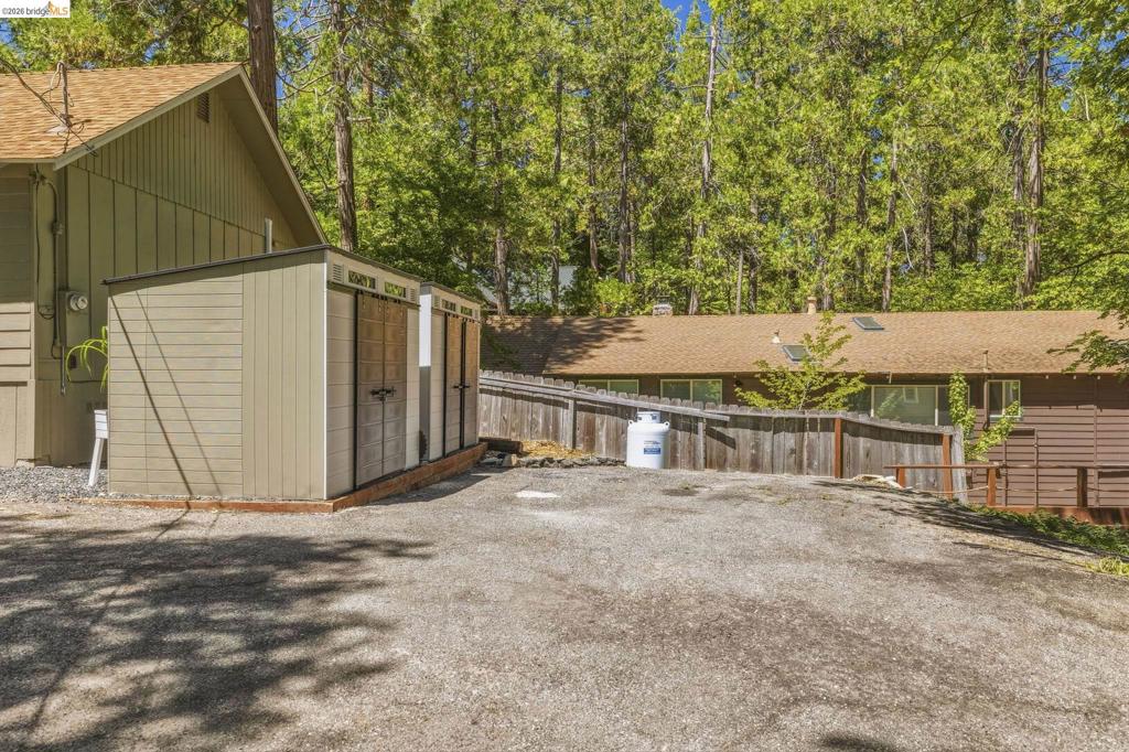22859 Miners Ave. Two Houses, Twain Harte, CA 95383