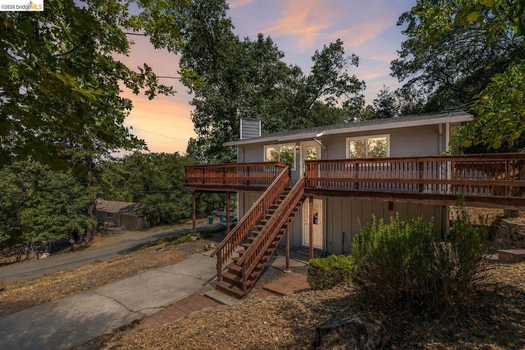 21657 Crystal Lake Dr, Sonora, CA 95370