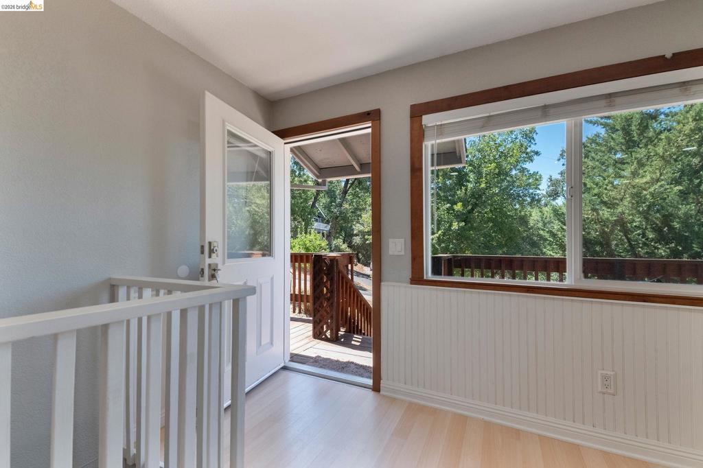 21657 Crystal Lake Dr, Sonora, CA 95370