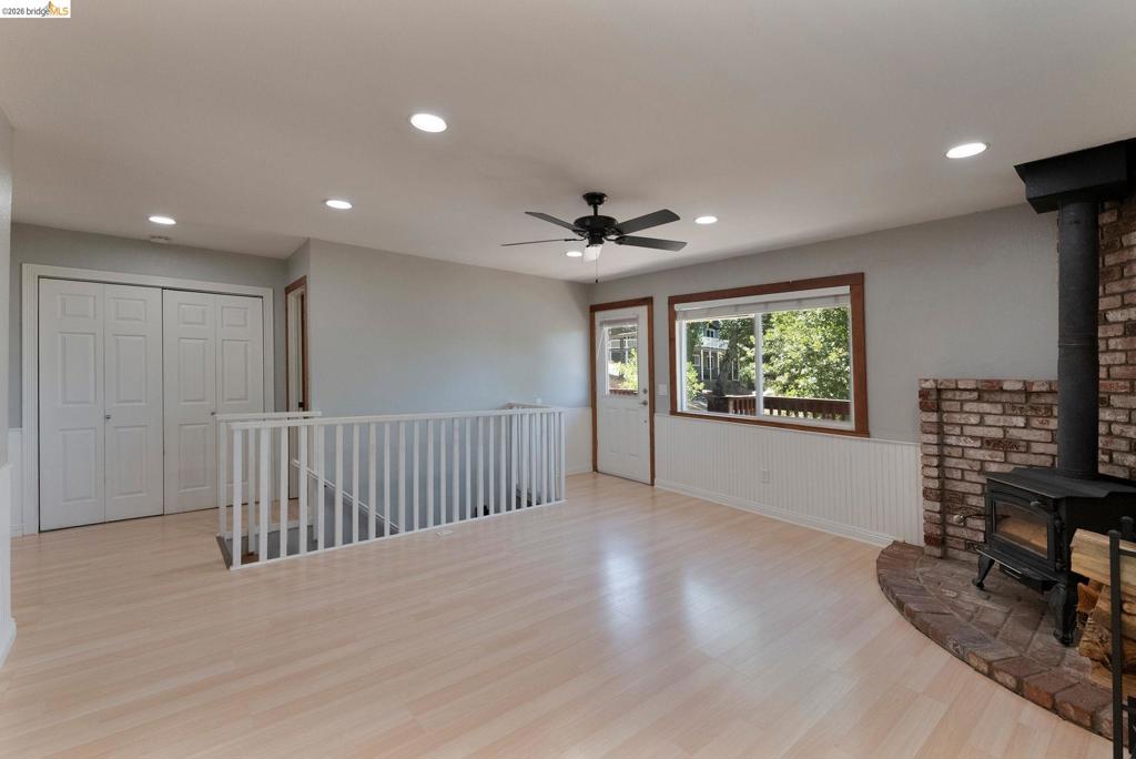 21657 Crystal Lake Dr, Sonora, CA 95370