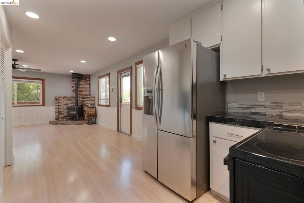 21657 Crystal Lake Dr, Sonora, CA 95370