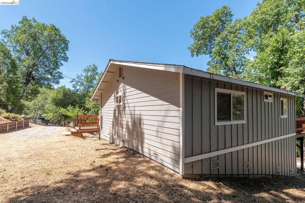 21657 Crystal Lake Dr, Sonora, CA 95370