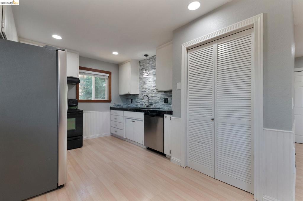 21657 Crystal Lake Dr, Sonora, CA 95370