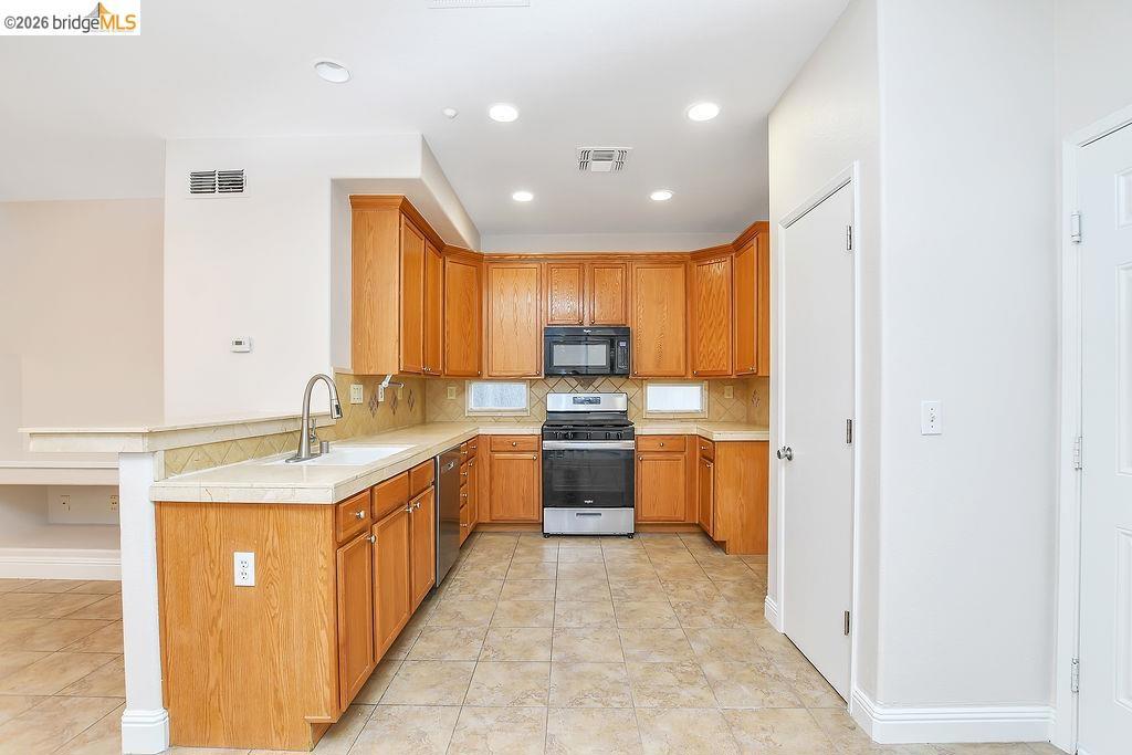101 Pelican St, Brentwood (CC), CA 94513