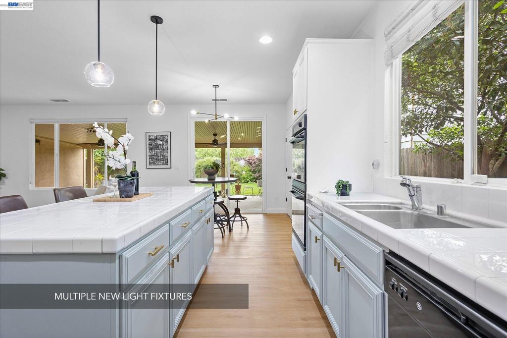 744 Vasconcellos Ave, Manteca, CA 95336