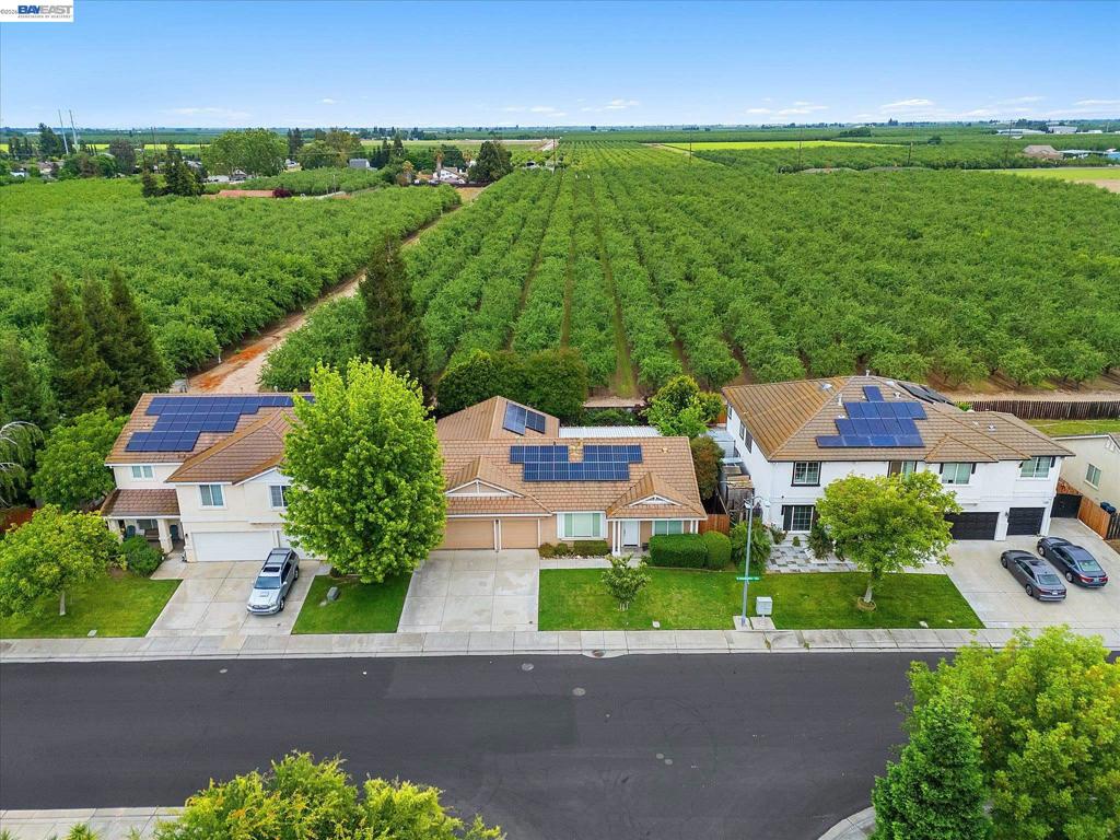 744 Vasconcellos Ave, Manteca, CA 95336