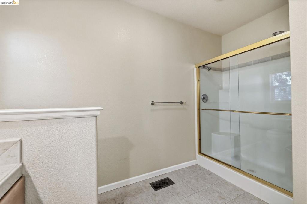 24230 N Oxbow Ln, Sonora, CA 95370