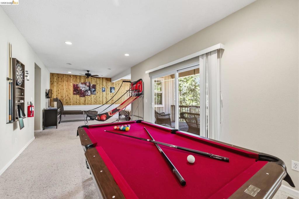 24230 N Oxbow Ln, Sonora, CA 95370