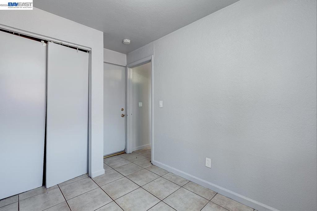 322 Poplar Ave, Manteca, CA 95336