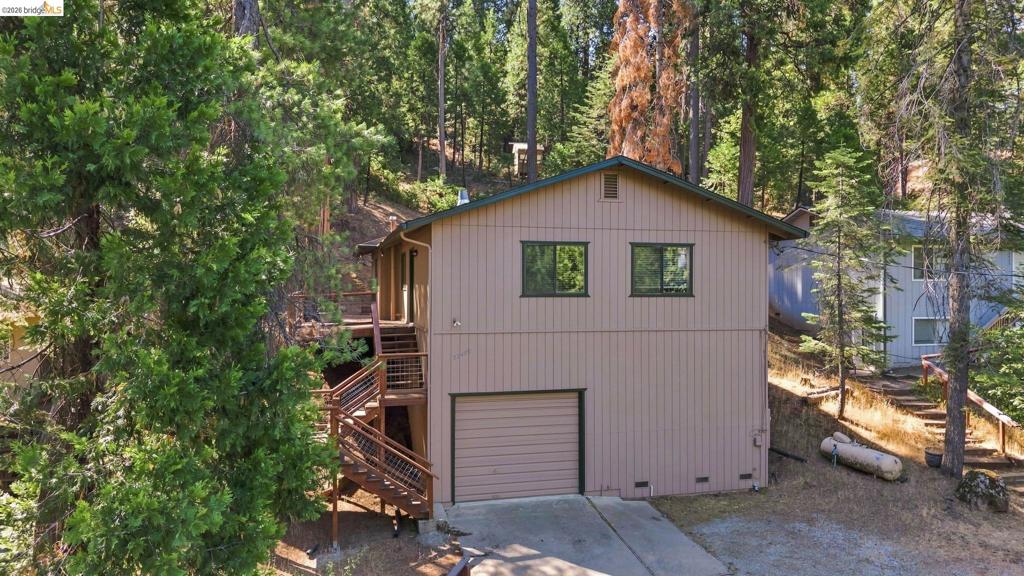 22435 Ponderosa Dr., Twain Harte, CA 95383