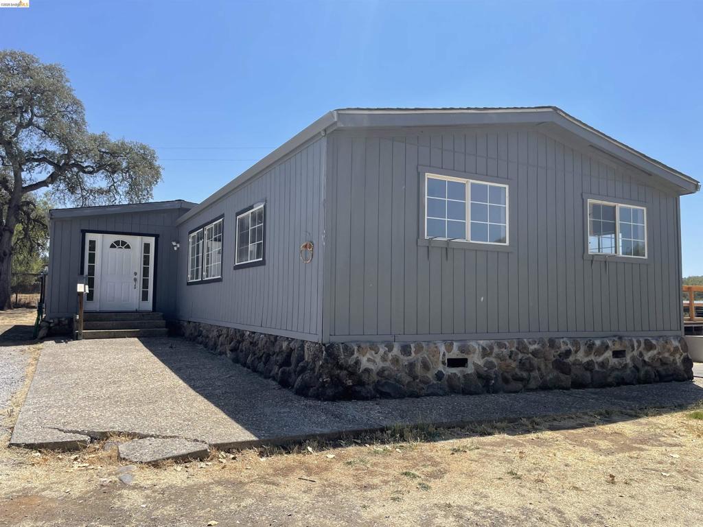17560 Campbell Flat Road, Sonora, CA 95370