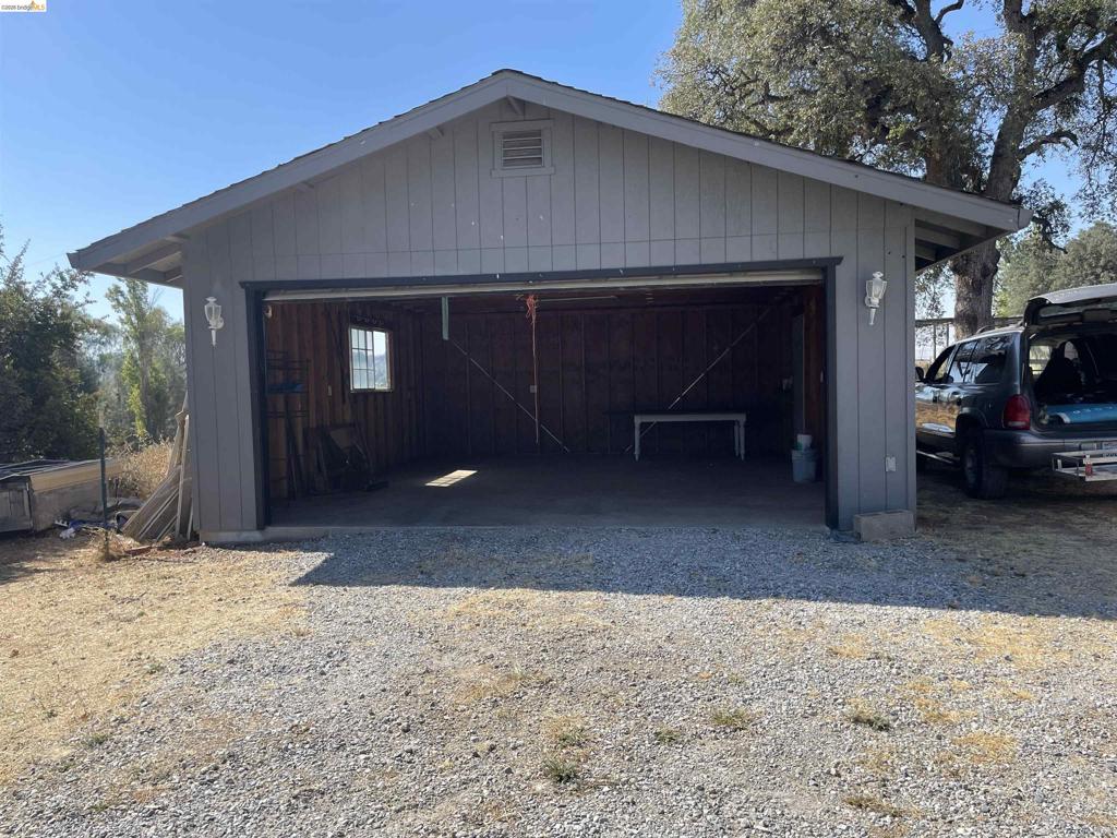 17560 Campbell Flat Road, Sonora, CA 95370