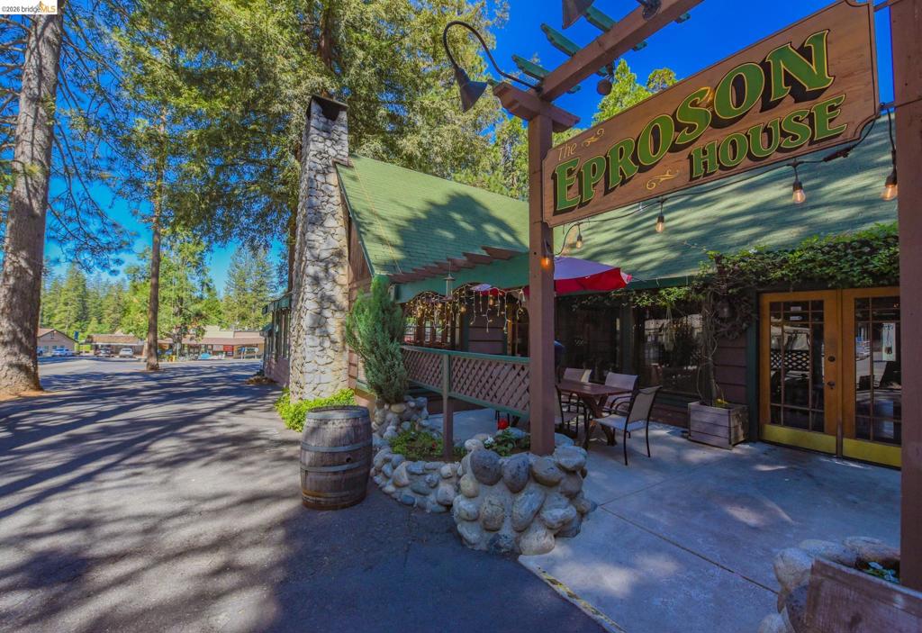 22930 Twain Harte Drive, Twain Harte, CA 95383