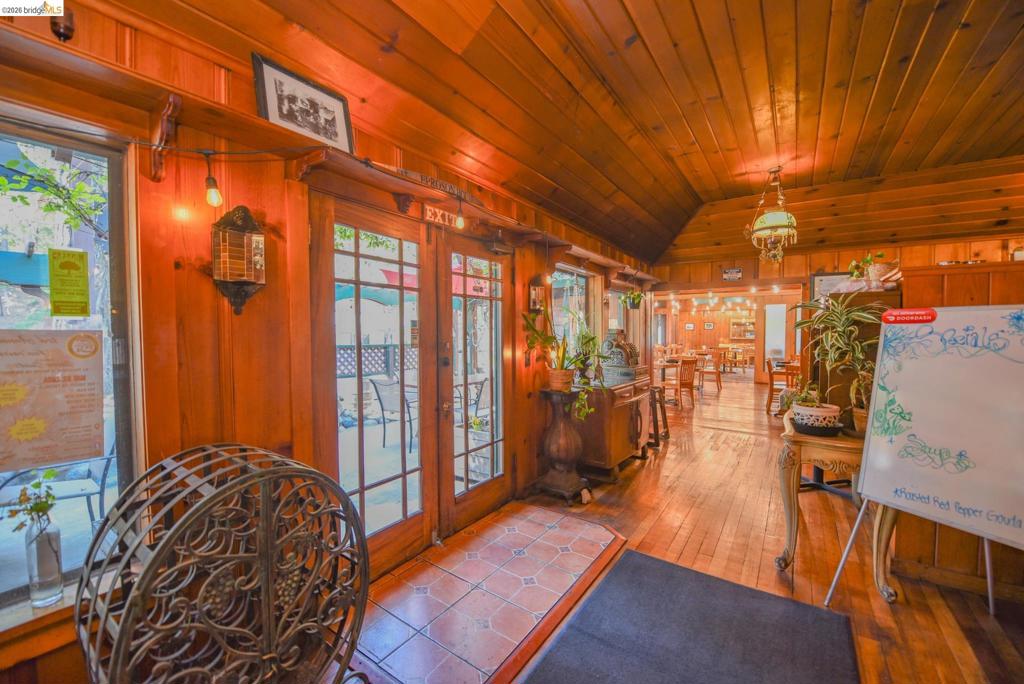 22930 Twain Harte Drive, Twain Harte, CA 95383