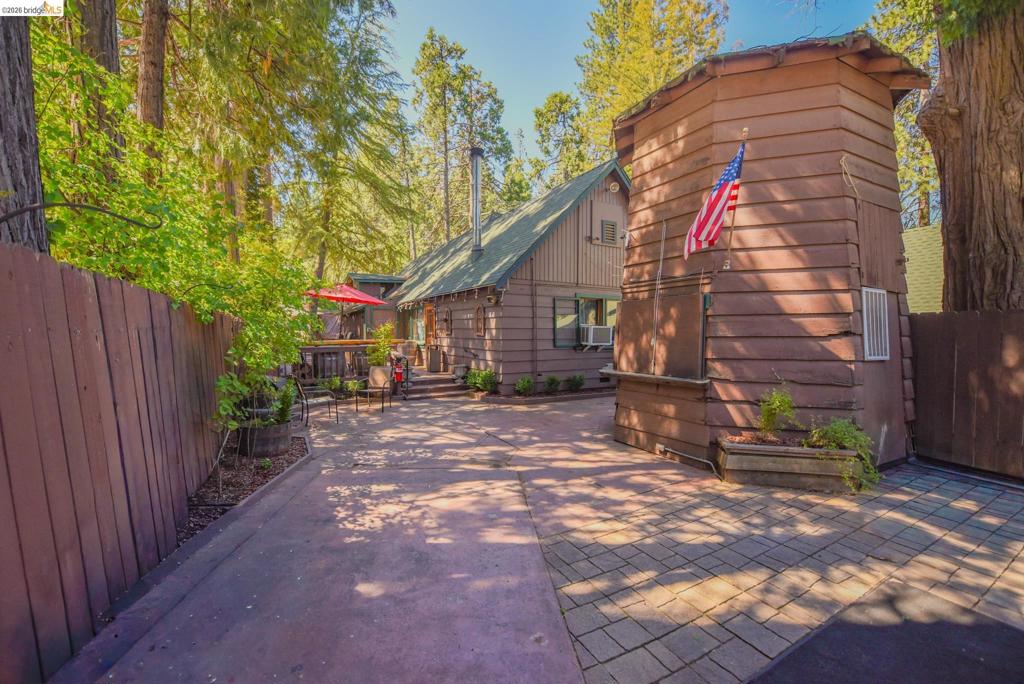 22930 Twain Harte Drive, Twain Harte, CA 95383