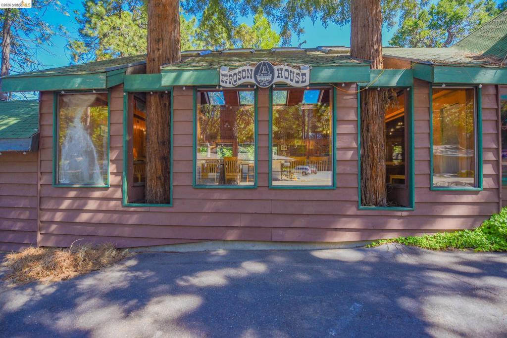22930 Twain Harte Drive, Twain Harte, CA 95383