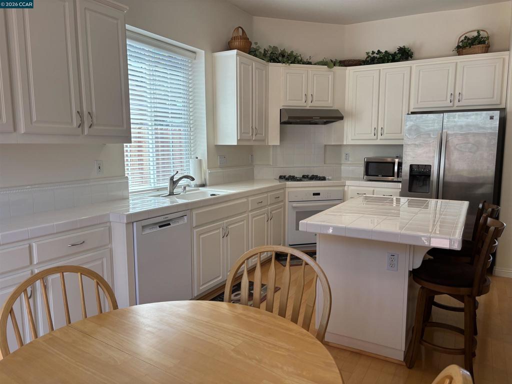 1061 Somersby Way, Brentwood (CC), CA 94513