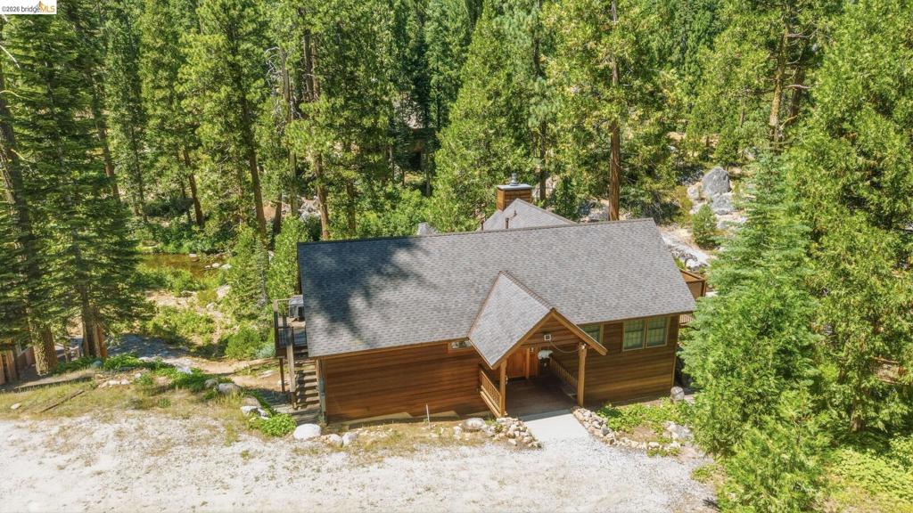 31500 Old Strawberry Rd, Strawberry, CA 95364