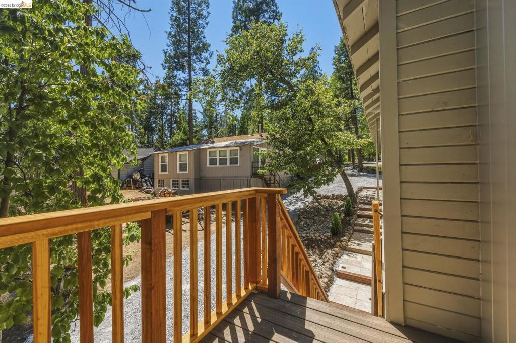 22859 Miners Avenue, Twain Harte, CA 95383