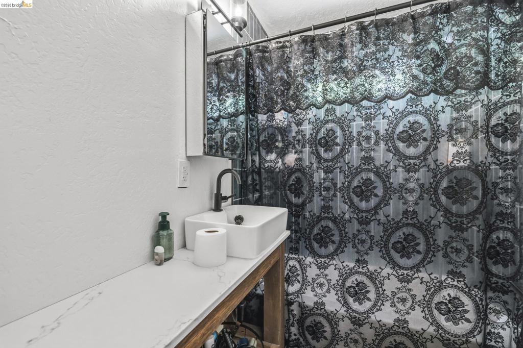 22859 Miners Avenue, Twain Harte, CA 95383