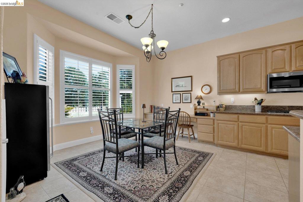 1161 Bacchini LN, Brentwood (CC), CA 94513